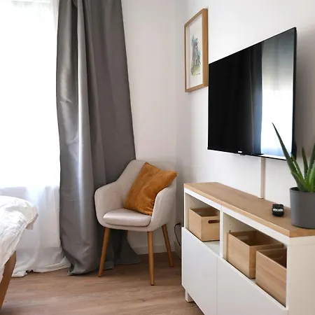 Neu Saniertes - 3 Schlafzimmer - Aussenbereich Koblenz (Rhineland-Palatinate)