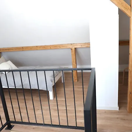 Neu Saniertes - 3 Schlafzimmer - Aussenbereich